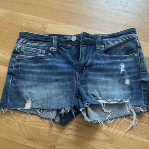 BKE Distressed Denim Women's Shorts mid rise. Like new